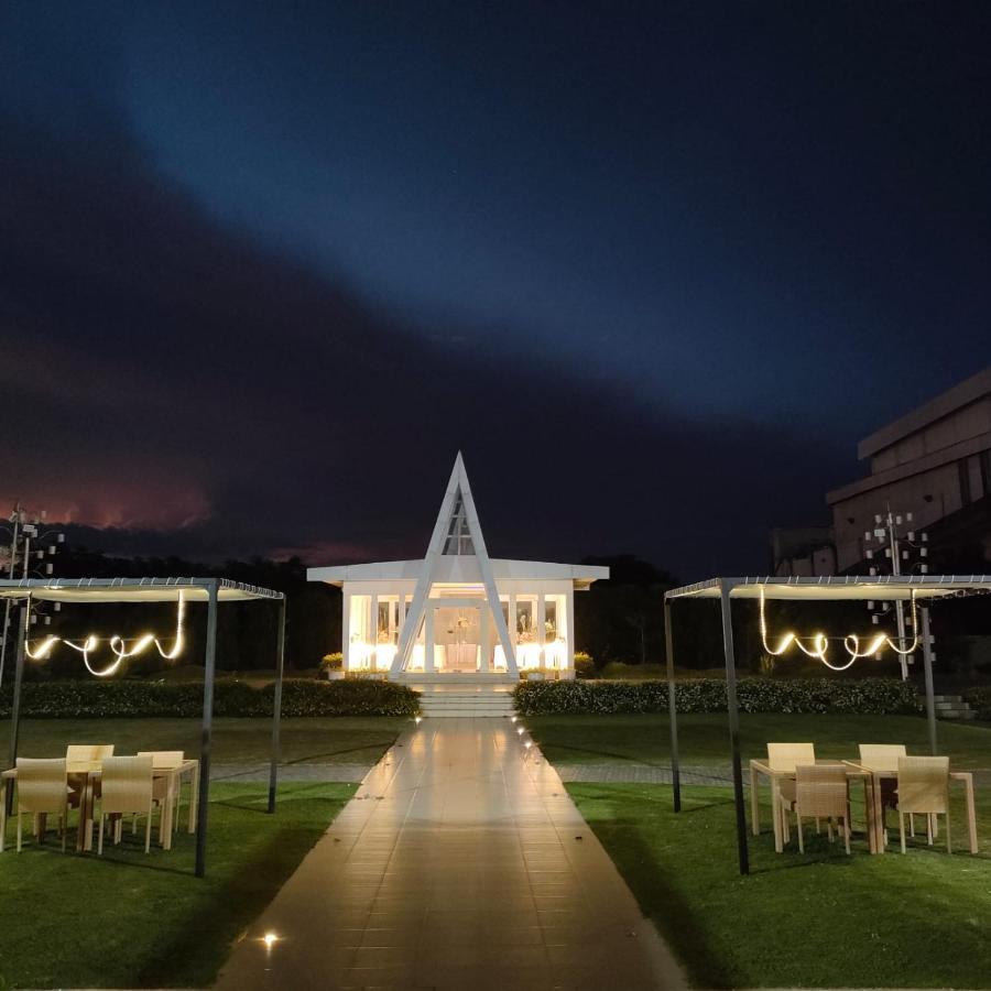 Naka Hotel Kupang المظهر الخارجي الصورة