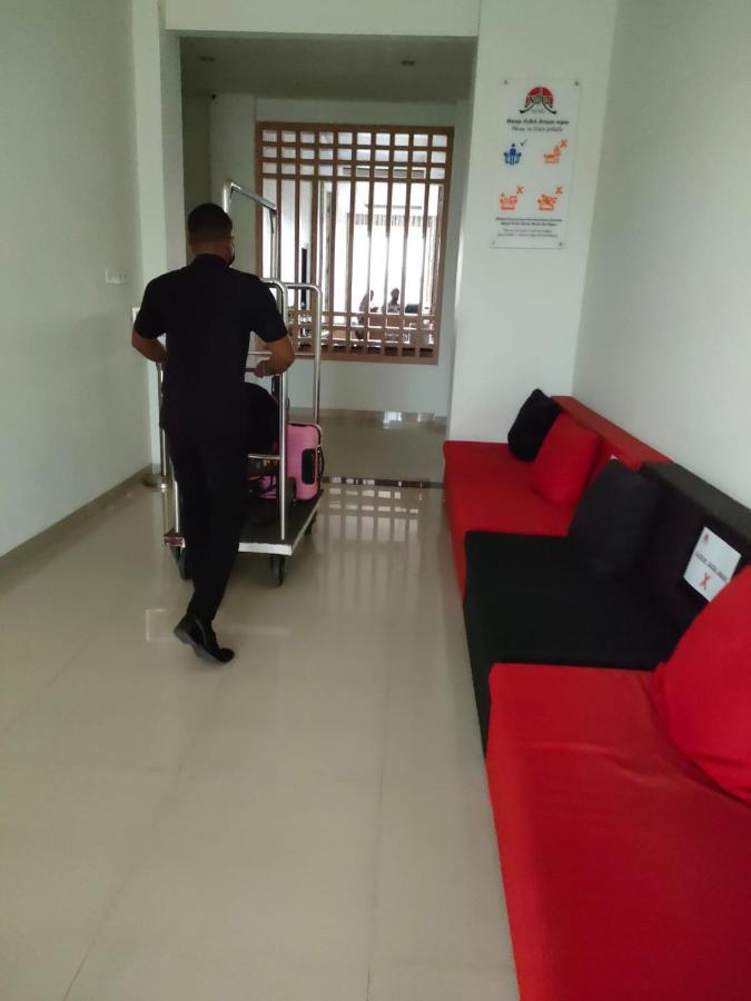 Naka Hotel Kupang المظهر الخارجي الصورة